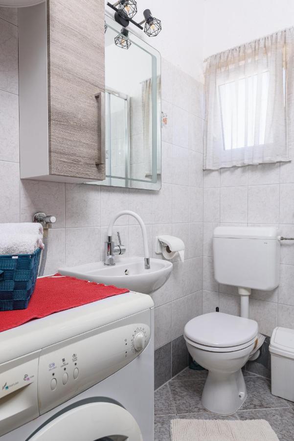 Apartmani Suki Trogir Exterior photo
